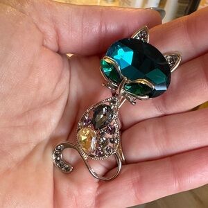 Cat Brooch Silver with Multicolor Crystals